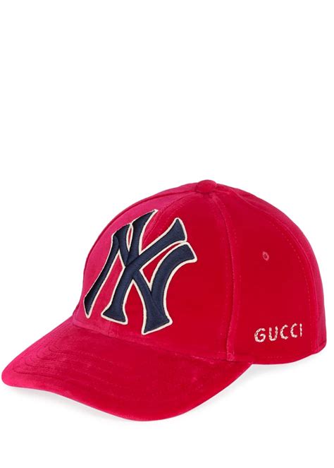 gucci new york yankees velvet baseball cap|Gucci New York Yankees MLB Patch Velvet Baseball Hat.